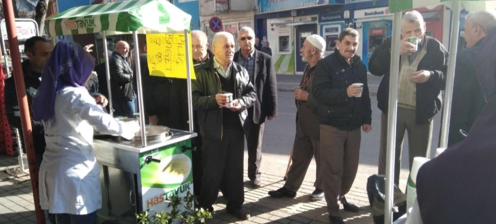 Bursa'da soğuk havada sıcak çorbaya yoğun talep