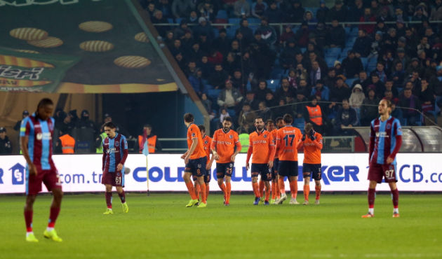 Gol düellosunda kazanan Başakşehir! 2-4