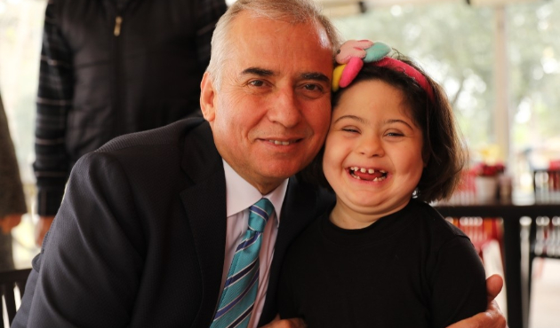 Denizli'de Başkan Zolan özel çocuklarla bir araya geldi