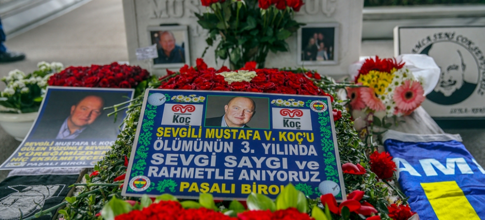 Mustafa Koç mezarı başında anıldı...