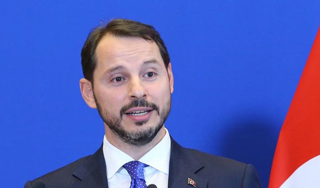 Davos’ta Prof. Dr. Klaus Schwab’tan Bakan Albayrak’a jest