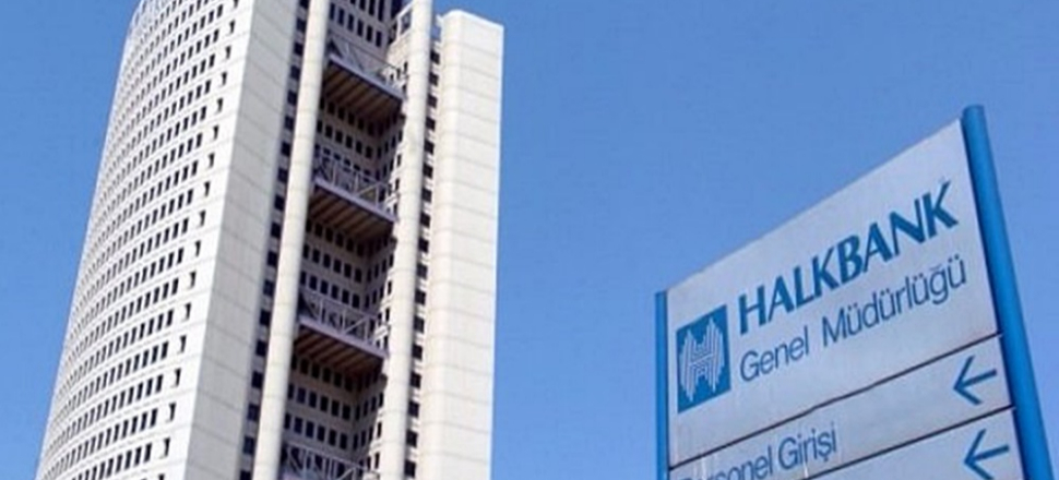 Halkbank'tan kredi kartı borçlularına düşük faizli kredi!