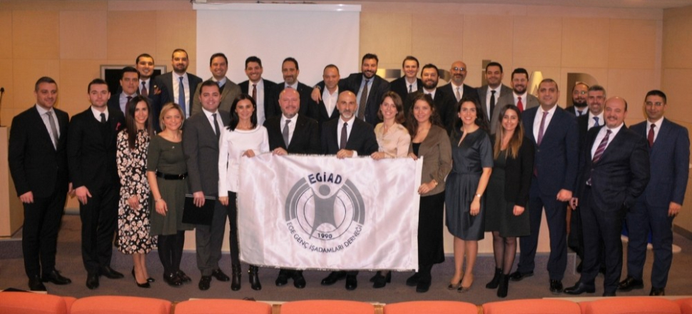 İzmir'de EGİAD devir teslim töreni yapıldı