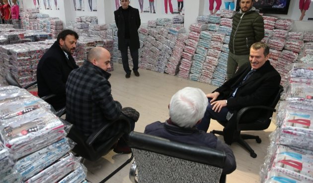 Başkan adayı Arısoy, ilçe esnafıyla bir araya geldi