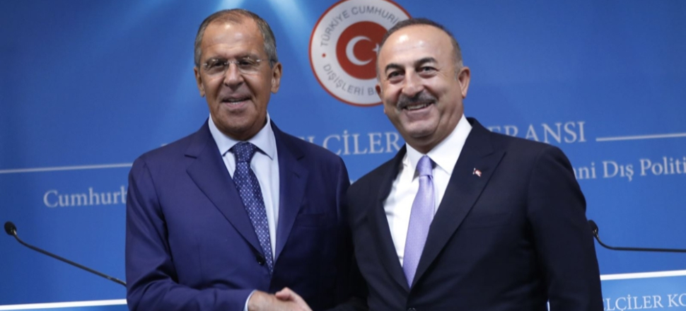 Bakan Çavuşoğlu, Lavrov ile görüştü...
