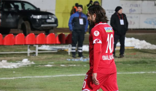 G.Saray maçı sonrası sözleşmesi feshedildi