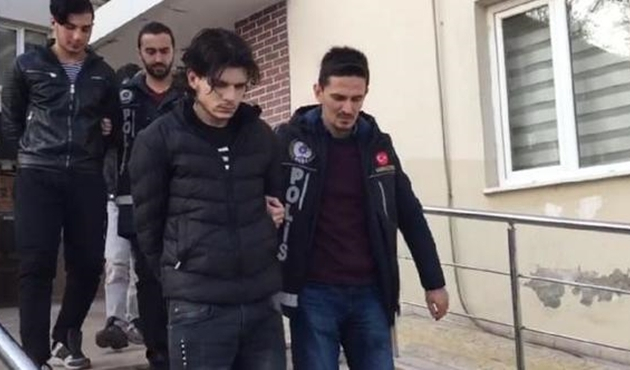 Bursa'da uyuşturucu baskını: 8 kişi yakalandı