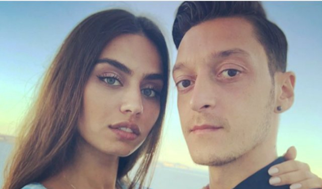 Amine ve Mesut'un düğününe sayılı günler kaldı!