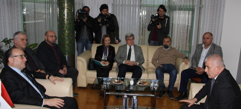Düzce'de Ayhan Zeytinoğlu, DTSO’yu ziyaret etti