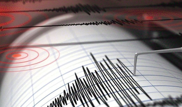 İzmir'de korkutan deprem...