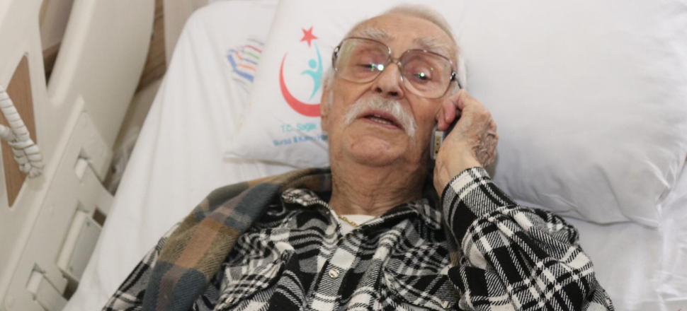 Eşref Kolçak sevenlerinden dua istedi!