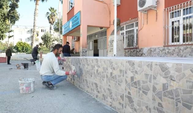 Mersin Erdemli Belediyesi’nin okullara desteği devam ediyor