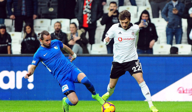 Beşiktaş evinde kan kaybetti!
