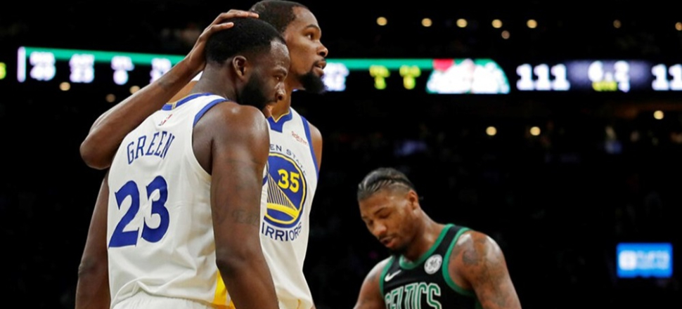 Golden State kazandı, Steve Kerr tarihe geçti!