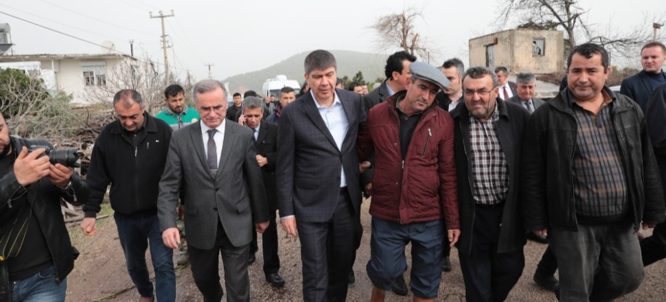 Antalya'da Başkan Türel, afet bölgesinde inceleme yaptı