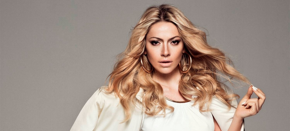 Hadise kapısını kimseye açamaz oldu!