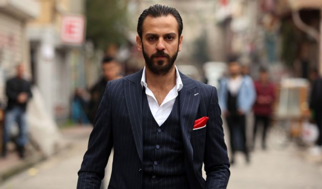Çukur'un 'Vartolu'sundan romantik sürpriz!