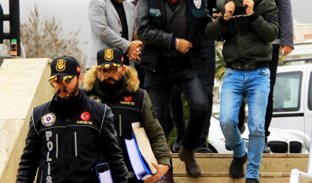 Muğla’da eş zamanlı uyuşturucu operasyonu