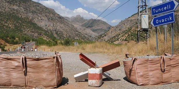 Tunceli'de çatışma... Obüsler PKK'yı vuruyor