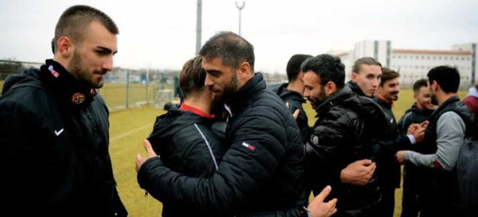 Son ana kadar beklediler ama olmadı...