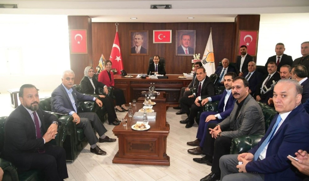 Adana'da Cumhur İttifakı tarafları buluştu