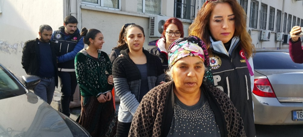 Bursa'da uyuşturucu ticareti yapan 4 kişi aynı aileden