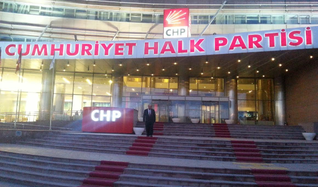 Menemen İlçe Teşkilatı da istifa etti!