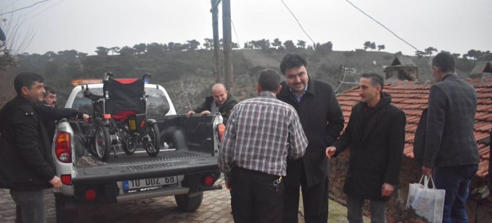 Balıkesir'de engelliler akülü araçlarına kavuştu