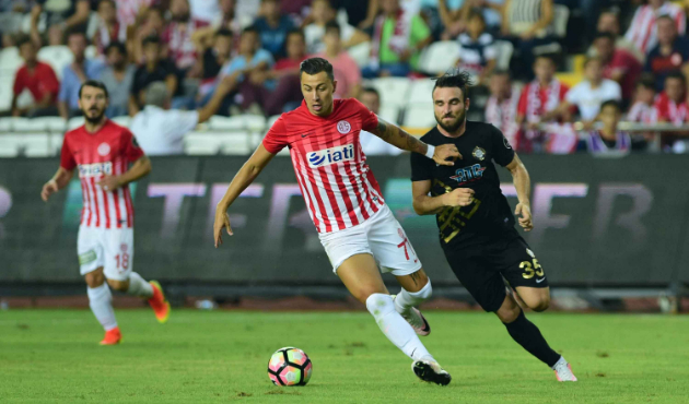 Ne Alan ne Pato, yeni golcü Emre Güral!