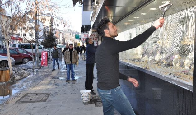 Kars’ta güneş açtı vatandaşlar dışarı çıktı
