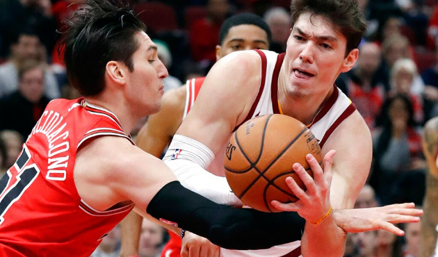 Cedi Osman takımını sırtlamaya devam ediyor!