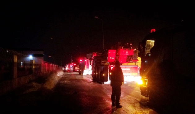 Silivri’de fabrika yangını
