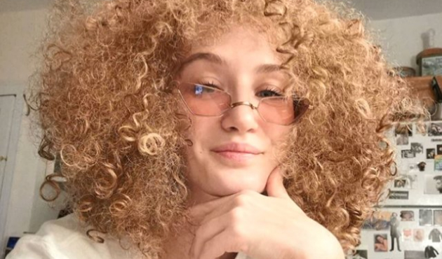 Didem Soydan kıvırcık oldu!