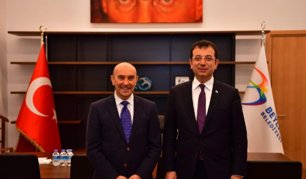 Tunç Soyer’den İmamoğlu’na destek ziyareti