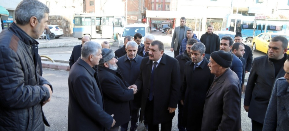 Malatya'da Başkan Gürkan minibüsçü esnafı ile bir araya geldi