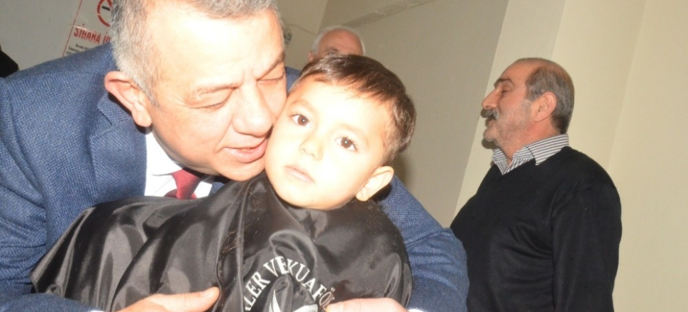 Düzce'de Başkan adayı Erdoğan Bıyık vites yükseltti