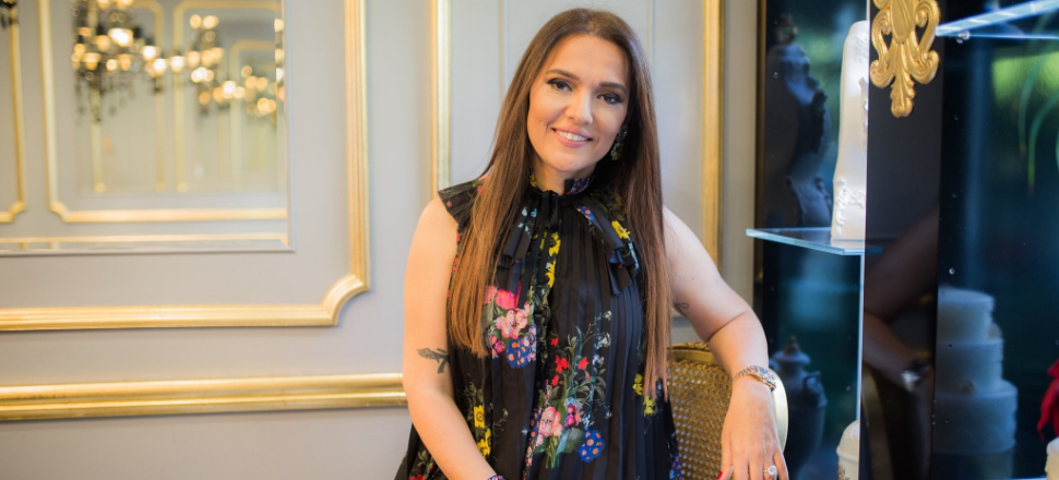 Demet Akalın'dan hayranına 35 bin liralık jest!