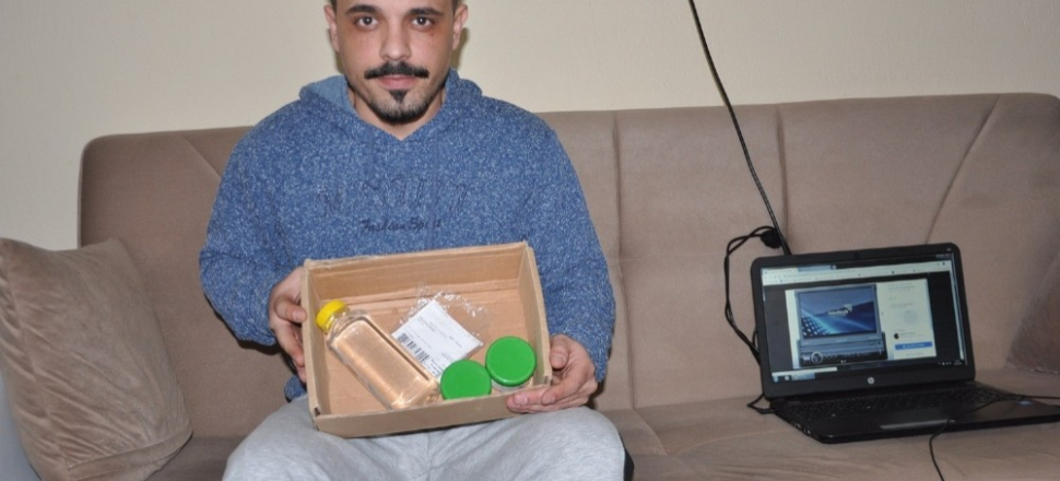 Uşak'ta internetten ürün sipariş etti, kutuyu açınca şok oldu