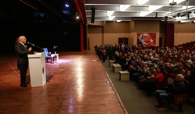 Ankara'da Rahmi Saltuk konserine büyük ilgi