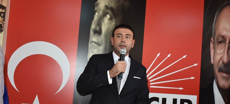 Evrak dolaşıyor o 'sahte' diyor!