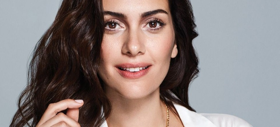 Dubai'de Bergüzar Korel rüzgarı esecek!