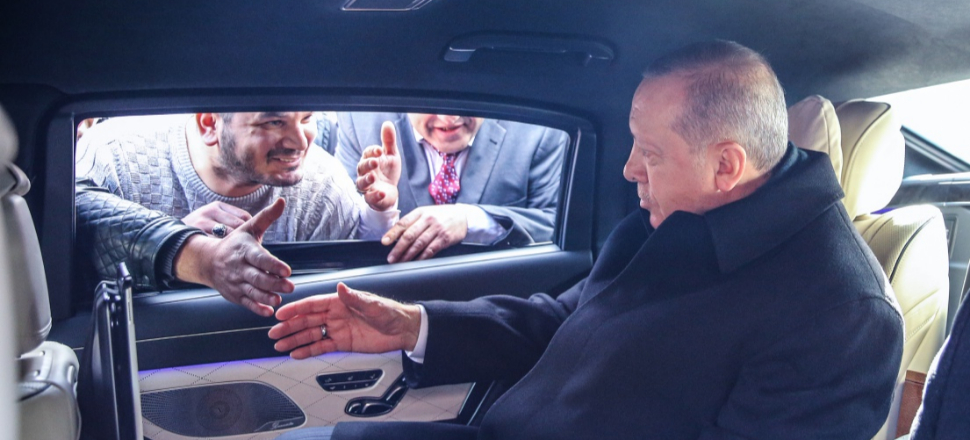 Erdoğan'dan minibüsçülere yardımcı olma sözü!
