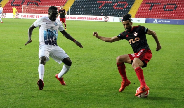 Adana Demirspor'dan kritik galibiyet!