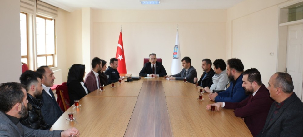 Kastamonu'da Kaymakam Pişkin, işyeri temsilcileriyle buluştu