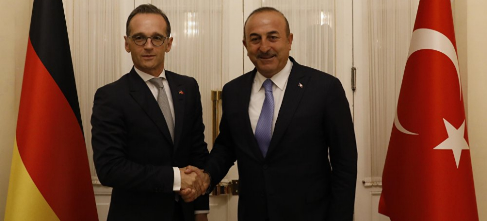 Çavuşoğlu'ndan AP'ye Venezuela tepkisi!