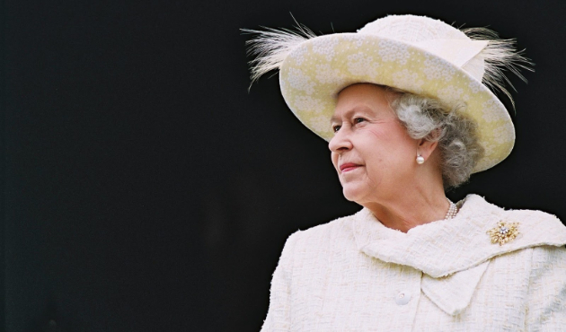 İlk önce Kraliçe Elizabeth kaçırılacak!