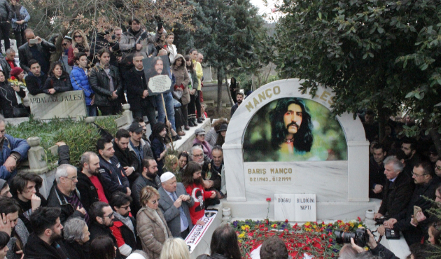 Barış Manço mezarı başında anıldı...