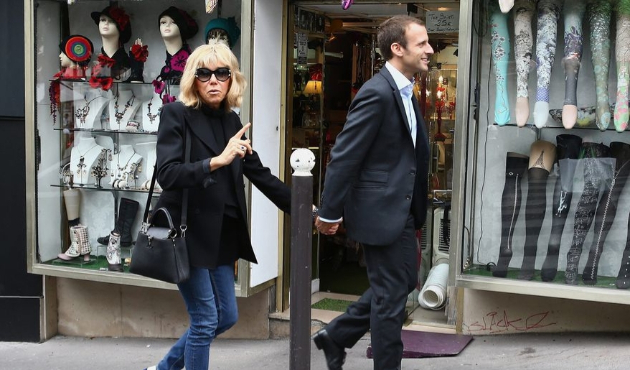Brigitte Macron'un ayakkabıları olay oldu...
