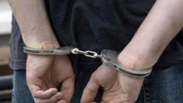 Dün bakanla görüştü, bugün FETÖ'den gözaltına alındı