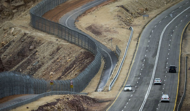 İsrail'den Gazze sınırına utanç duvarı...